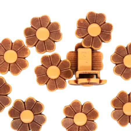 Мънисто цвете 17х7 мм.