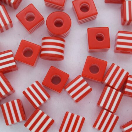 Мъниста резин микс кубчета и цилиндър 10х10 мм.