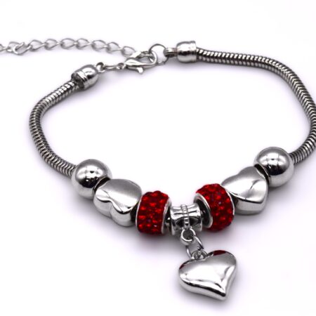 Гривна мартеница тип Pandora със сребристи сърца и червени кристали