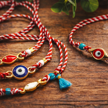 Гривни мартеници